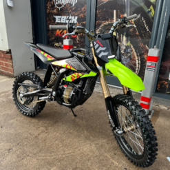 USED SUR RON HYPER BEE GREEN BIG WHEEL